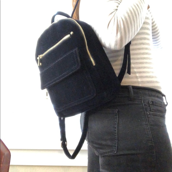 Dark navy velour backpack NWT - Picture 5 of 5